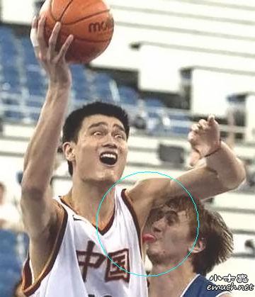 【搞笑】10张nba图片-逗你一笑